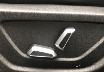 Подержанный автомобиль Geely Coolray 2024 года (17 фото)