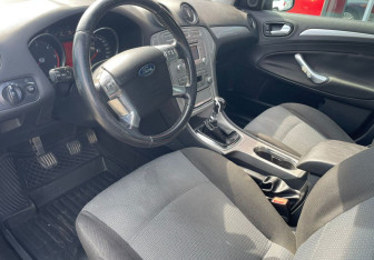 Подержанный автомобиль Ford Mondeo Sedan 2008 года (13 фото)