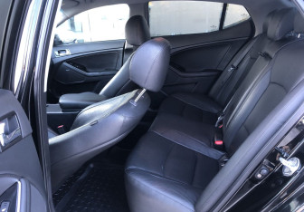 Подержанный автомобиль Kia Optima Sedan 2014 года (11 фото)