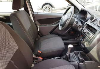 Подержанный автомобиль LADA (ВАЗ) Granta Liftback 2016 года (9 фото)