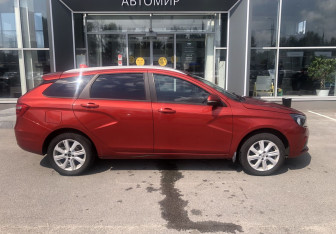 Подержанный автомобиль LADA (ВАЗ) Vesta Wagon 2021 года (4 фото)