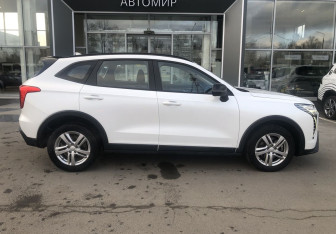 Подержанный автомобиль Haval Jolion 2024 года (4 фото)