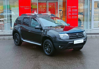 Подержанный автомобиль Renault Duster 2012 года (3 фото)