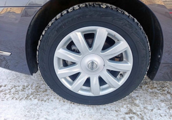 Подержанный автомобиль Nissan Teana 2009 года (10 фото)