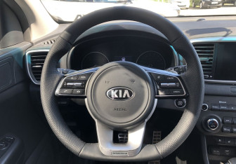 Подержанный автомобиль Kia Sportage 2019 года (12 фото)