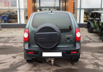 Подержанный автомобиль Chevrolet Niva 2020 года (6 фото)