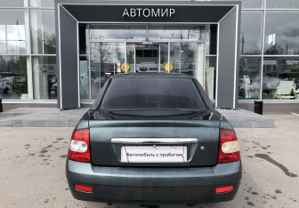 Подержанный автомобиль LADA (ВАЗ) Priora Sedan 2008 года (6 фото)