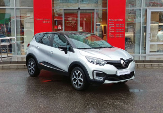 Подержанный автомобиль Renault Kaptur 2019 года (3 фото)