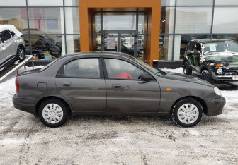 Подержанный автомобиль ЗАЗ Chance Sedan 2011 года (4 фото)