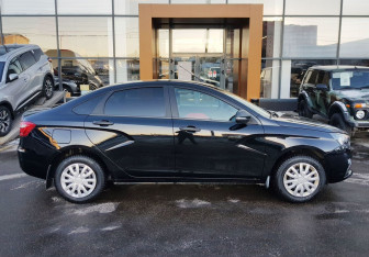 Подержанный автомобиль LADA (ВАЗ) Vesta Sedan 2021 года (4 фото)