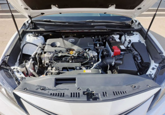 Подержанный автомобиль Toyota Camry Sedan 2022 года (11 фото)