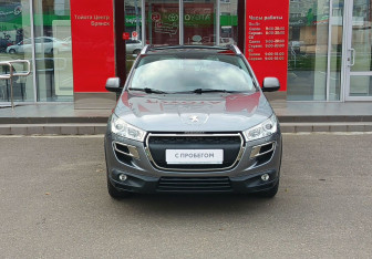 Подержанный автомобиль Peugeot 4008 2012 года (2 фото)