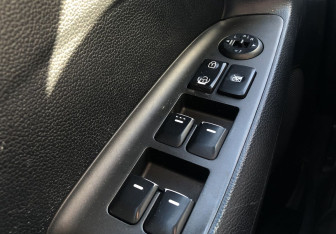 Подержанный автомобиль Kia Cerato Sedan 2014 года (10 фото)