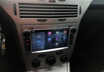 Подержанный автомобиль Opel Astra Hatchback 2008 года (14 фото)