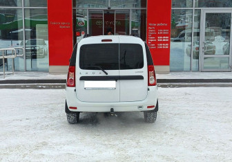 Подержанный автомобиль LADA (ВАЗ) Largus Wagon 2024 года (6 фото)