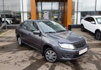 Подержанный автомобиль LADA (ВАЗ) Granta Sedan 2017 года (3 фото)