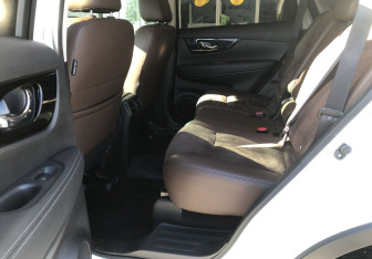 Подержанный автомобиль Nissan X-Trail 2020 года (11 фото)