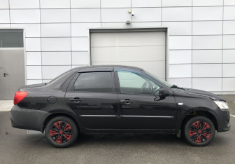 Подержанный автомобиль Datsun on-DO 2017 года (4 фото)