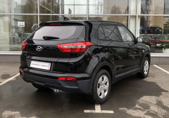 Подержанный автомобиль Hyundai Creta 2017 года (5 фото)