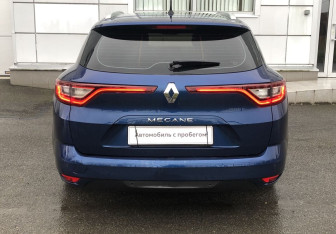Подержанный автомобиль Renault Megane Wagon 2019 года (6 фото)