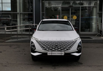 Подержанный автомобиль Omoda C5 2022 года (2 фото)