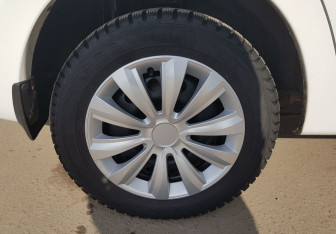 Подержанный автомобиль LADA (ВАЗ) Granta Sedan 2023 года (12 фото)