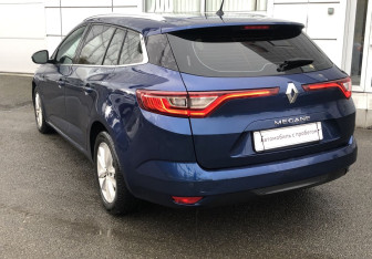 Подержанный автомобиль Renault Megane Wagon 2019 года (7 фото)