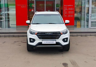 Подержанный автомобиль Lifan X70 2018 года (2 фото)