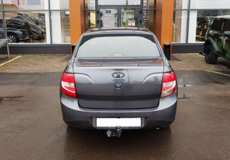 Подержанный автомобиль LADA (ВАЗ) Granta Sedan 2016 года (6 фото)