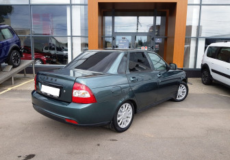 Подержанный автомобиль LADA (ВАЗ) Priora Sedan 2008 года (5 фото)