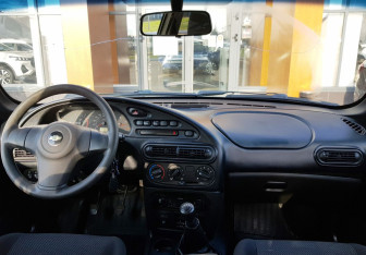 Подержанный автомобиль Chevrolet Niva 2017 года (11 фото)