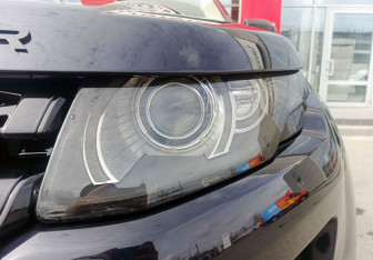 Подержанный автомобиль Land Rover Range Rover Evoque 2011 года (9 фото)