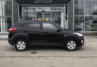 Подержанный автомобиль Hyundai Creta 2018 года (4 фото)