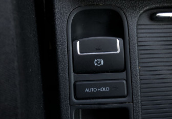 Подержанный автомобиль Volkswagen Tiguan 2013 года (15 фото)