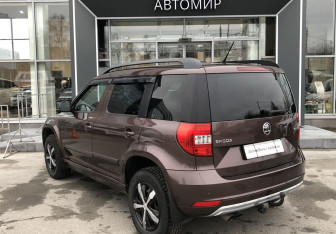 Подержанный автомобиль Skoda Yeti 2014 года (7 фото)