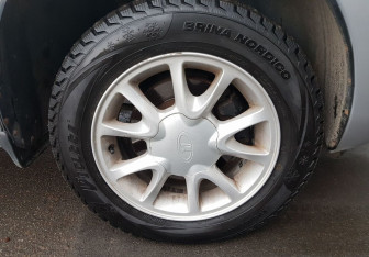 Подержанный автомобиль LADA (ВАЗ) Kalina Hatchback 2013 года (12 фото)