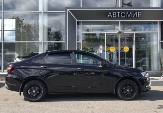 Подержанный автомобиль LADA (ВАЗ) Vesta Sedan 2023 года (4 фото)