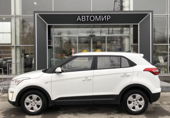 Подержанный автомобиль Hyundai Creta 2017 года (8 фото)