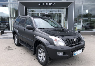 Подержанный автомобиль Toyota Land Cruiser Prado 2008 года (3 фото)