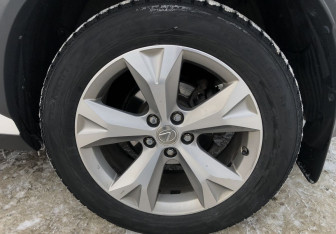 Подержанный автомобиль Lexus NX 2015 года (20 фото)