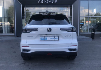 Подержанный автомобиль Changan CS55PLUS 2024 года (6 фото)
