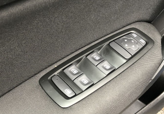 Подержанный автомобиль Renault Megane Wagon 2019 года (13 фото)