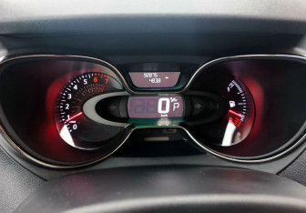 Подержанный автомобиль Renault Kaptur 2019 года (13 фото)