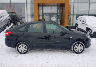 Подержанный автомобиль LADA (ВАЗ) Granta Hatchback 2020 года (4 фото)