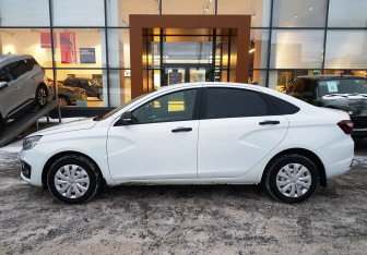 Подержанный автомобиль LADA (ВАЗ) Vesta Sedan 2024 года (8 фото)