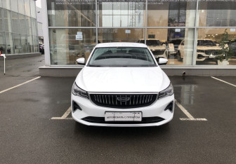 Подержанный автомобиль Geely Emgrand 2023 года (2 фото)