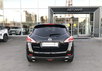 Подержанный автомобиль Nissan Murano Suv 2014 года (6 фото)