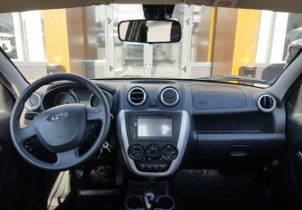 Подержанный автомобиль LADA (ВАЗ) Granta Sedan 2014 года (11 фото)