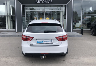 Подержанный автомобиль LADA (ВАЗ) Vesta Wagon 2018 года (6 фото)