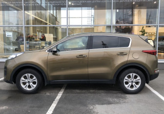 Подержанный автомобиль Kia Sportage 2016 года (8 фото)